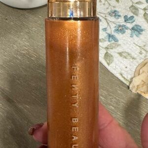Fenty Beauty Body Lava in Cognac Candy